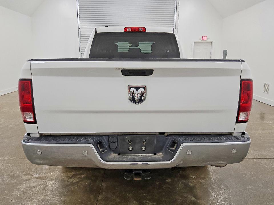 67490326 :رقم المزاد ، 1C6RR6FG6LS158394 vin ، 2020 Ram 1500 Classic مزاد بيع