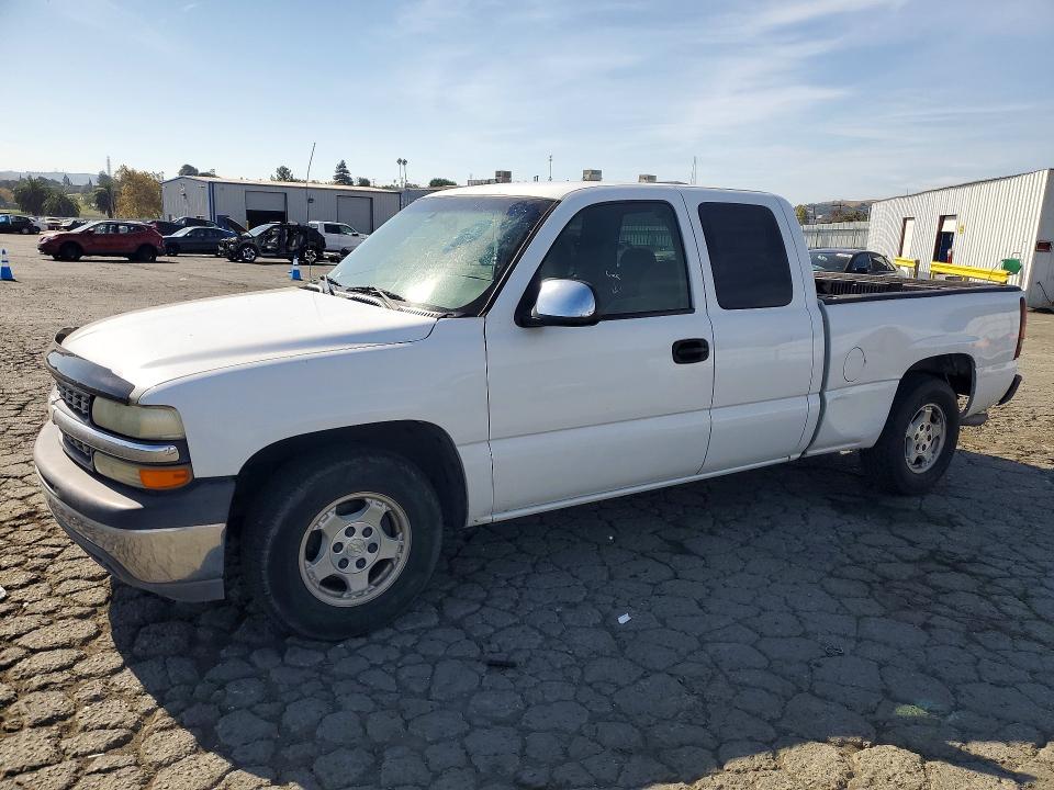 70517956 :رقم المزاد ، 1GCEC19T4YZ283039 vin ، 2000 Chevrolet Silverado مزاد بيع
