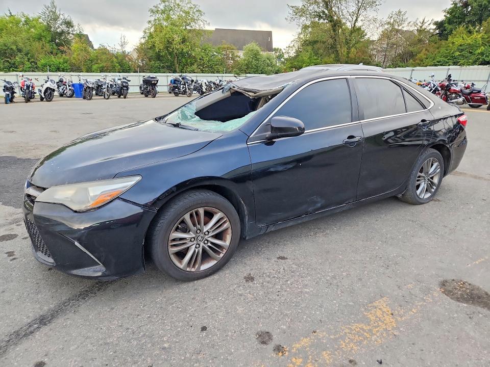 Auction sale of the 2017 Toyota Camry, vin: 4T1BF1FK2HU393327, lot number: 69743376