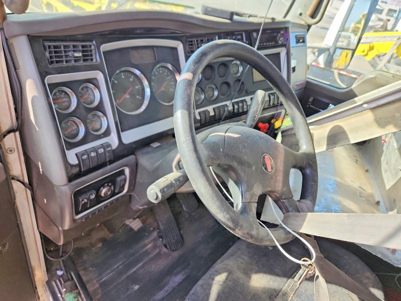 Продажа на аукционе авто 2015 Kenworth Construction, vin: 1NKAD39X0FJ455863, номер лота: 66857176