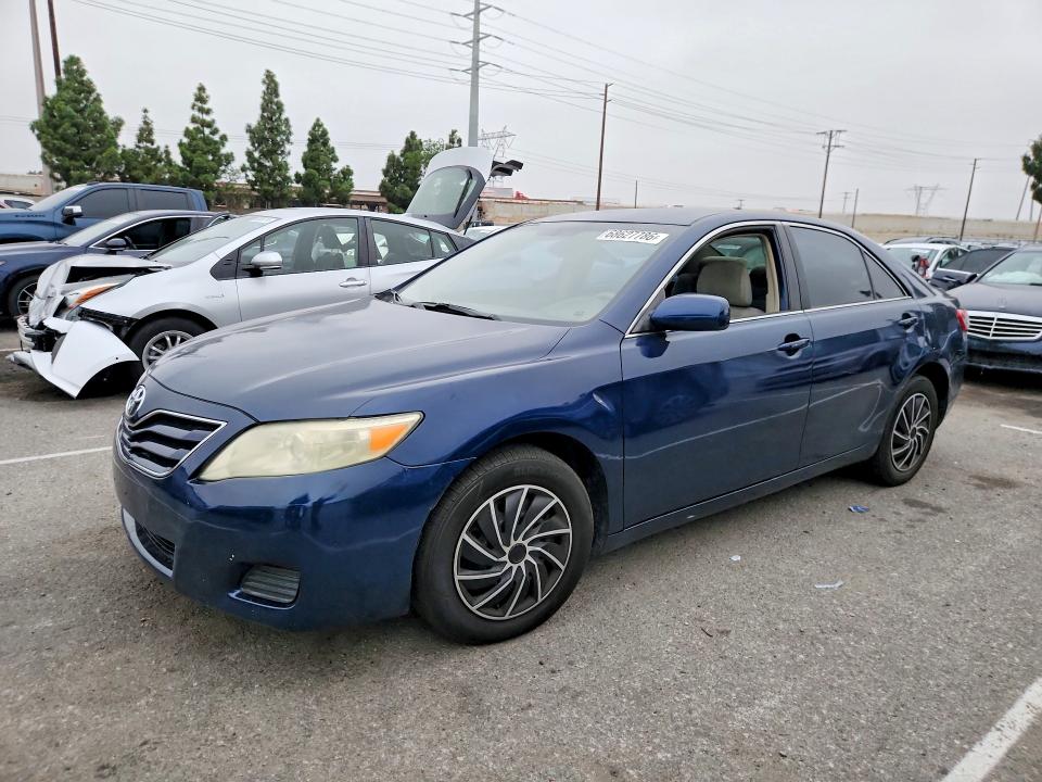 2010 Toyota Camry მანქანა იყიდება აუქციონზე, vin: 4T1BF3EK7AU527591, აუქციონის ნომერი: 68627786