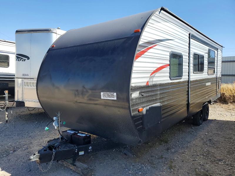 69286086 :رقم المزاد ، 5ZT2CANB9JU030753 vin ، 2018 Coachman Trailers مزاد بيع