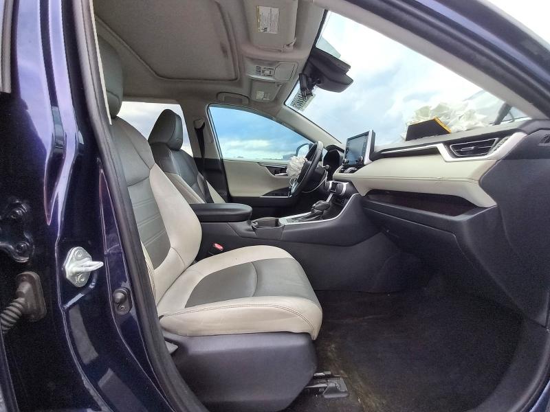 Продажа на аукционе авто 2019 Toyota Rav4, vin: 2T3Y1RFV8KC025428, номер лота: 67472226