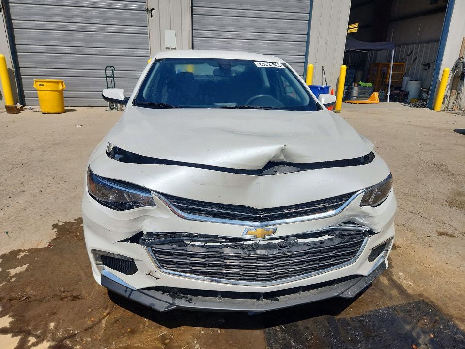 68255006 :رقم المزاد ، 1G1ZE5ST8HF198504 vin ، 2017 Chevrolet Malibu مزاد بيع