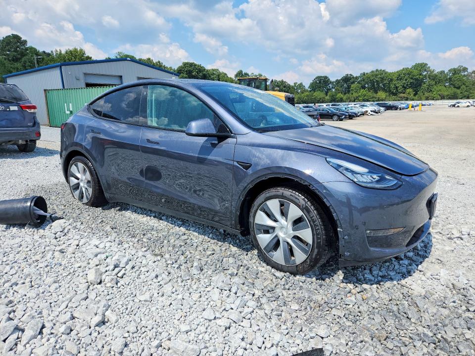 2021 Tesla Model Y მანქანა იყიდება აუქციონზე, vin: 5YJYGAEE1MF243204, აუქციონის ნომერი: 67149526
