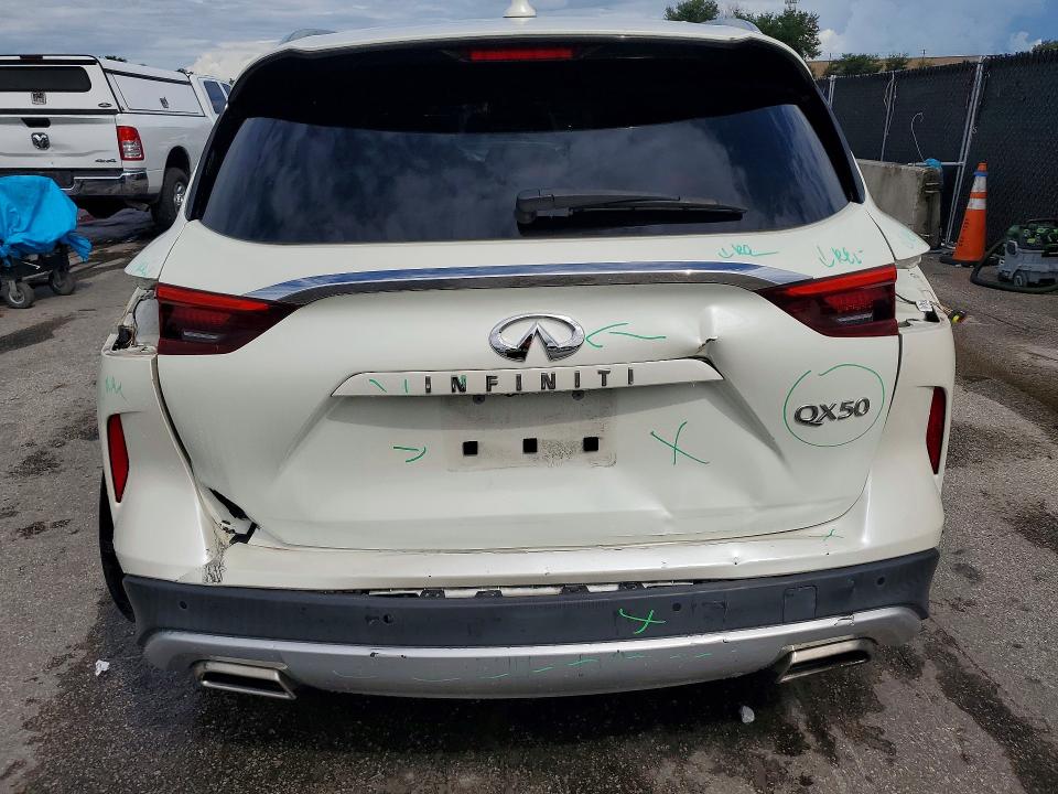 Продаж на аукціоні авто 2020 Infiniti Qx50, vin: 3PCAJ5M19LF113534, номер лоту: 68199006