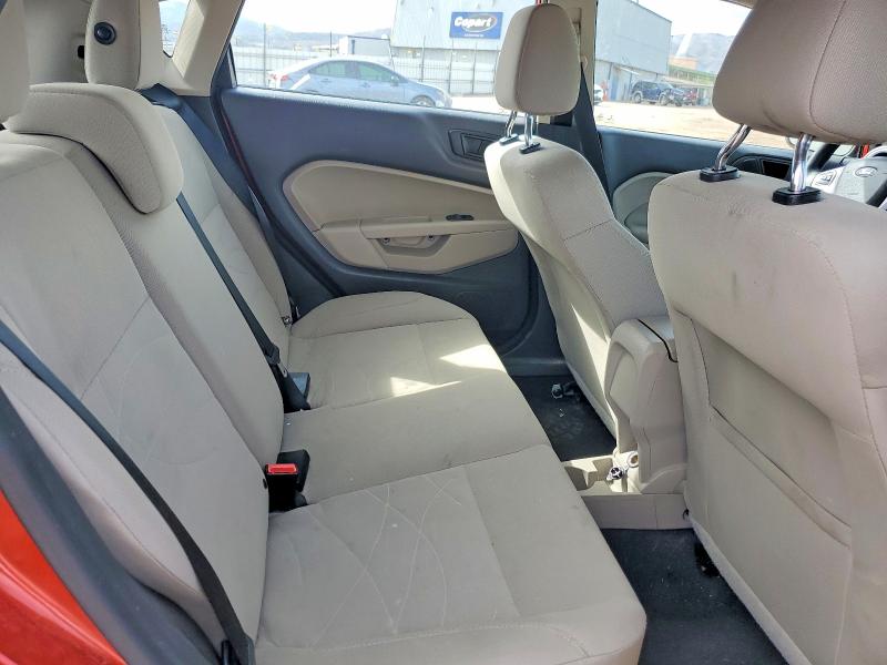 69053136 :رقم المزاد ، 3FADP4EJ3JM107313 vin ، 2018 Ford Fiesta مزاد بيع
