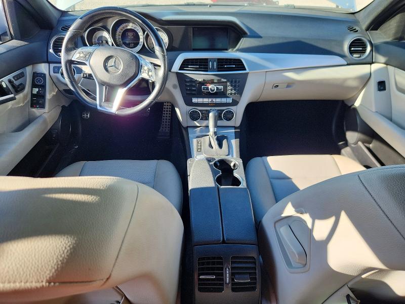 2013 Mercedes-benz C მანქანა იყიდება აუქციონზე, vin: WDDGF4HBXDG094224, აუქციონის ნომერი: 70533686