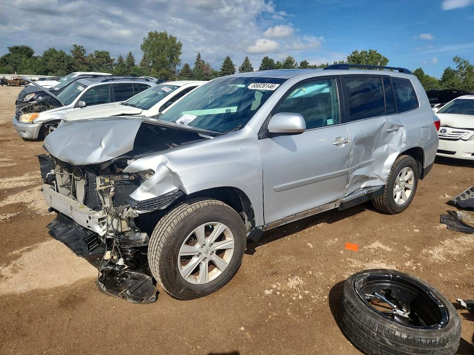 2012 Toyota Highlander მანქანა იყიდება აუქციონზე, vin: 5TDBK3EH0CS110888, აუქციონის ნომერი: 68820146