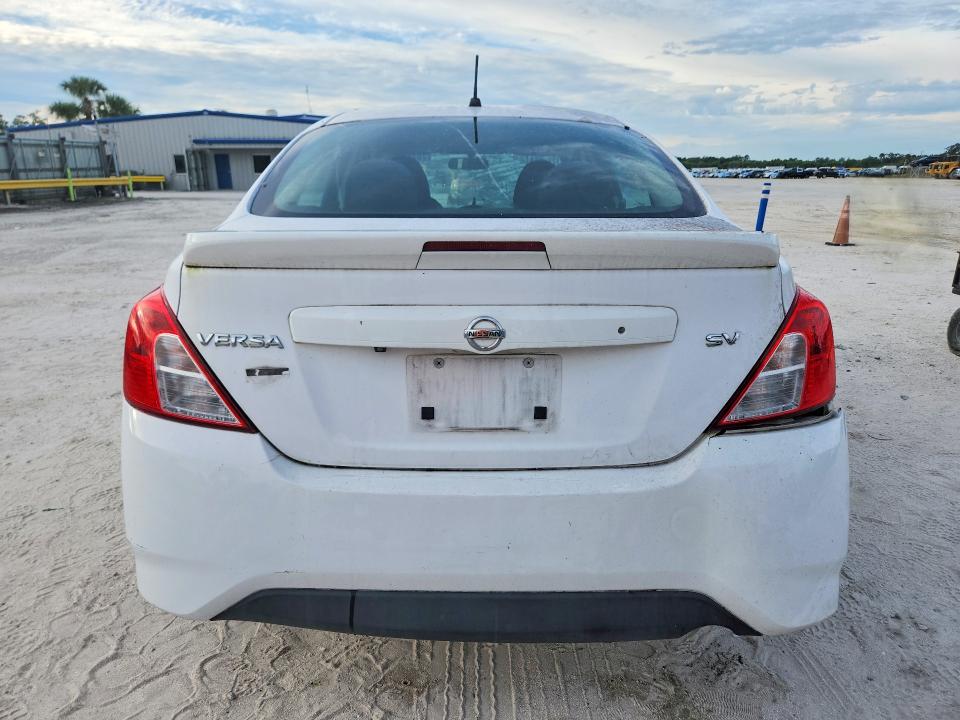 2018 Nissan Versa მანქანა იყიდება აუქციონზე, vin: 3N1CN7AP6JL885055, აუქციონის ნომერი: 70741796