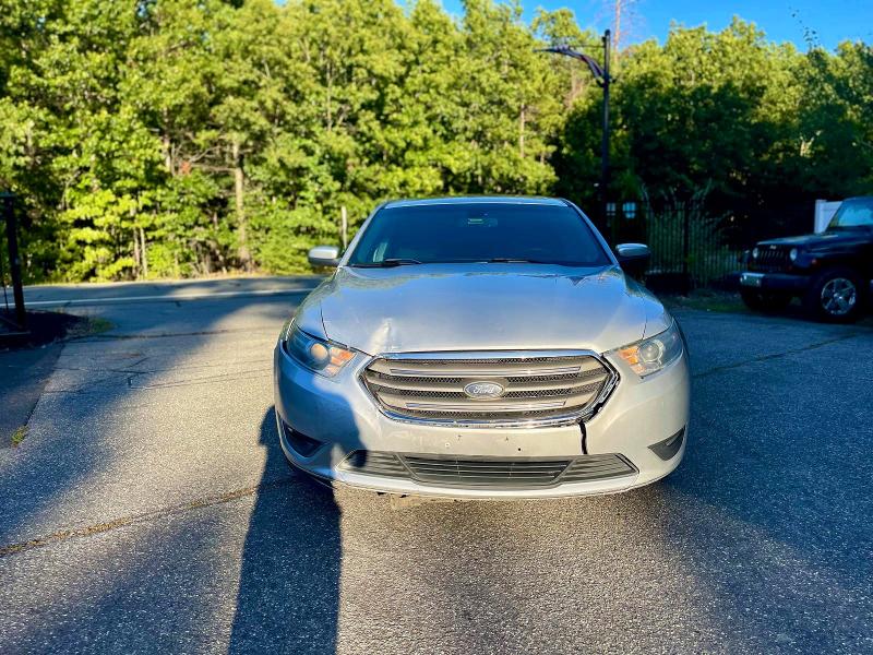 Продажа на аукционе авто 2018 Ford Taurus, vin: 1FAHP2H84JG115249, номер лота: 71073286