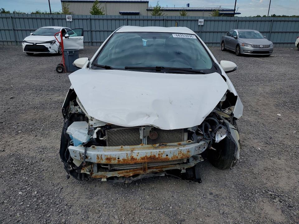 2013 Toyota Prius C მანქანა იყიდება აუქციონზე, vin: JTDKDTB38D1038064, აუქციონის ნომერი: 68203696
