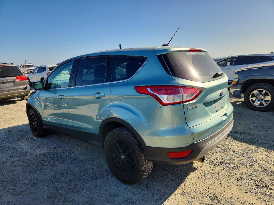 68808696 :رقم المزاد ، 1FMCU0GX6DUB31531 vin ، 2013 Ford Escape مزاد بيع