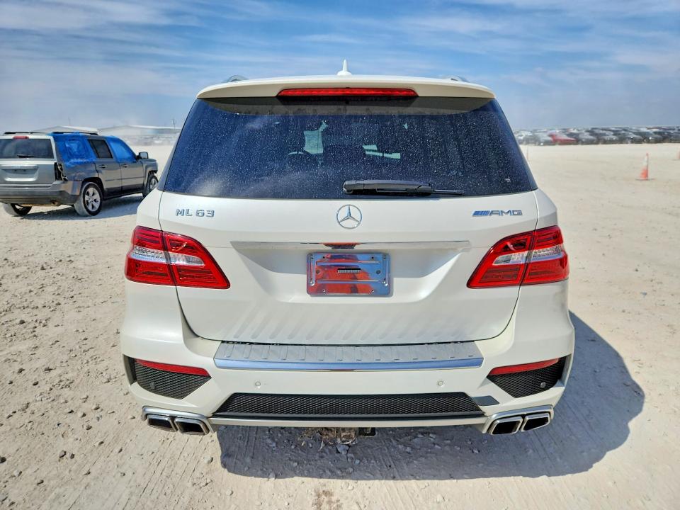 Продаж на аукціоні авто 2015 Mercedes-benz Ml, vin: 4JGDA7EB4FA551208, номер лоту: 70448856