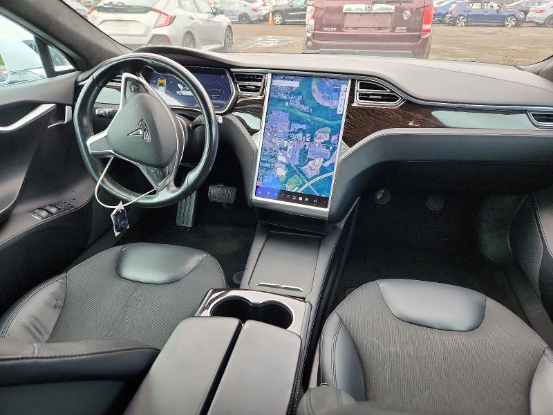 70421886 :رقم المزاد ، 5YJSA1E25GF160912 vin ، 2016 Tesla Model S مزاد بيع