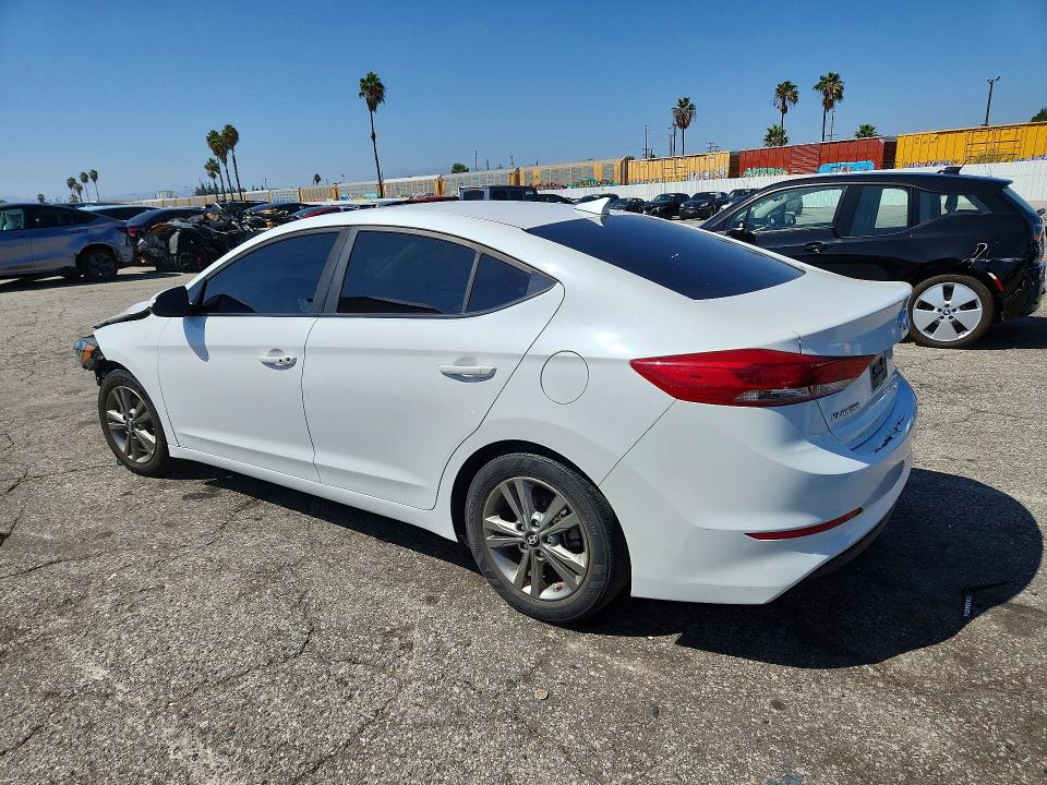 2018 Hyundai Elantra მანქანა იყიდება აუქციონზე, vin: 5NPD84LFXJH399313, აუქციონის ნომერი: 68693666