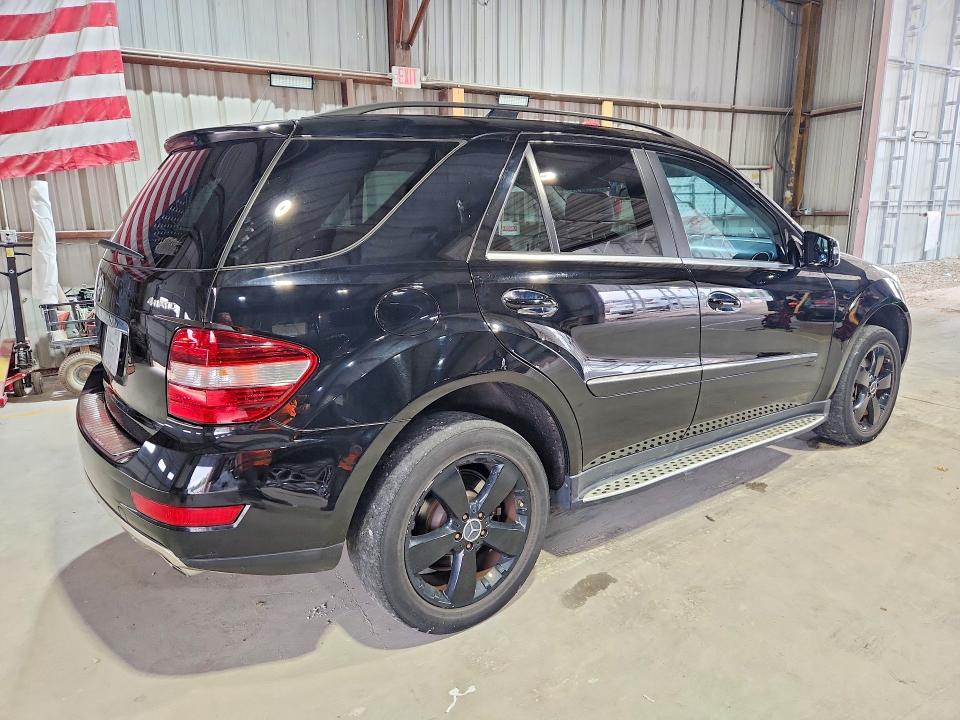 69538646 :رقم المزاد ، 4JGBB8GB9BA713769 vin ، 2011 Mercedes-benz Ml مزاد بيع