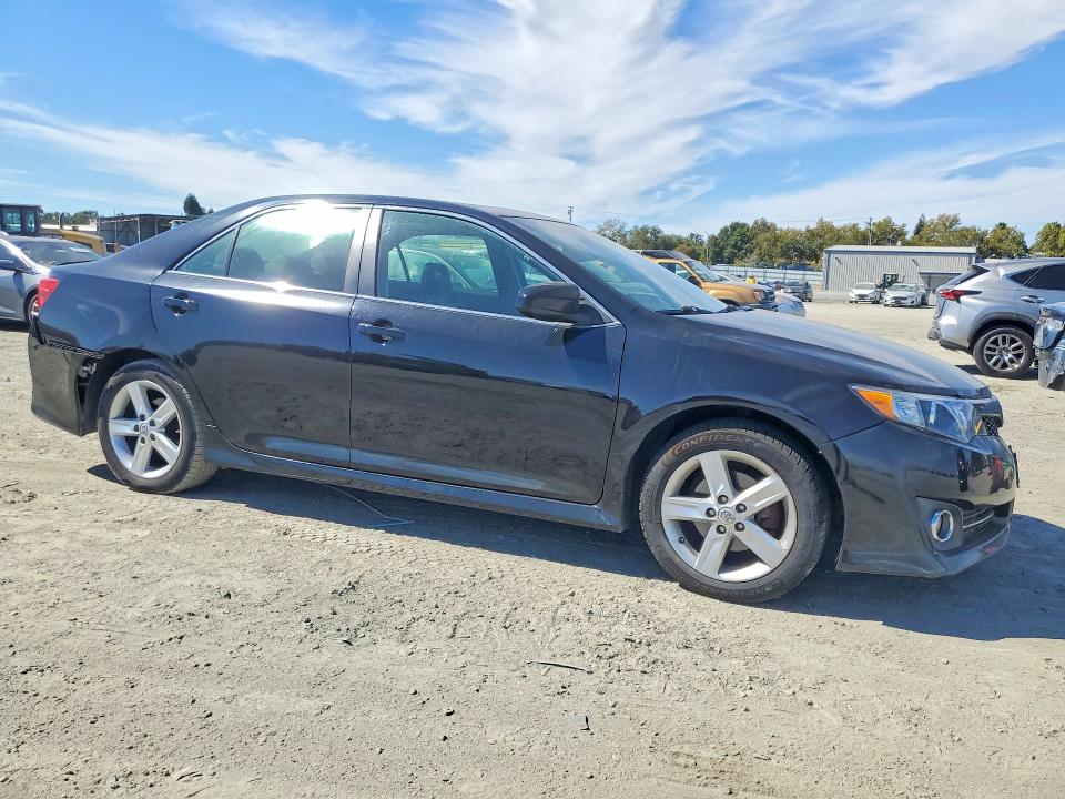 Aukcja sprzedaży 2014 Toyota Camry, vin: 4T1BF1FK0EU774282, numer aukcji: 70652306