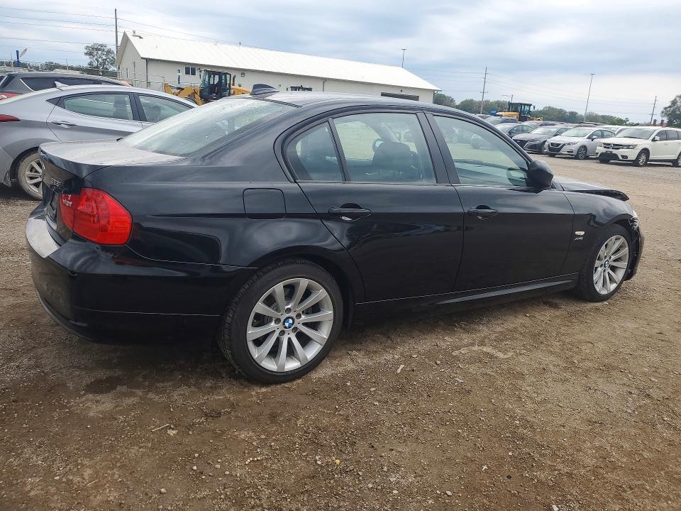 2011 Bmw 328 მანქანა იყიდება აუქციონზე, vin: WBAPK7G58BNN86016, აუქციონის ნომერი: 70705036