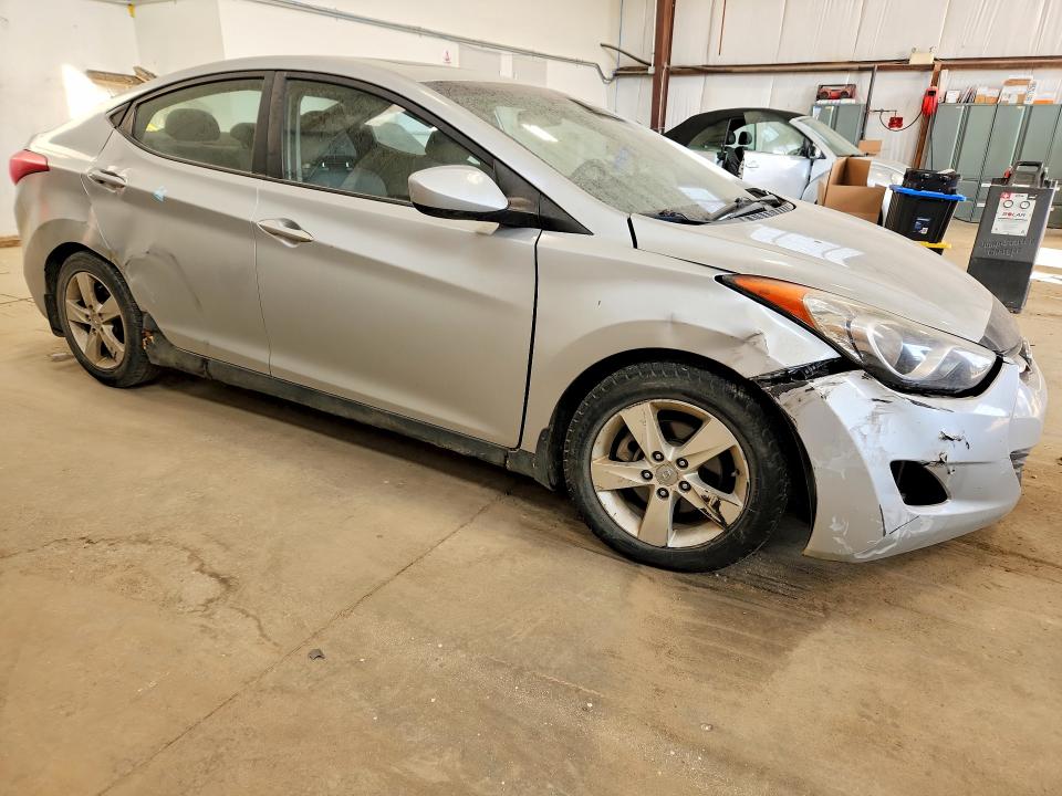 69741596 :رقم المزاد ، 5NPDH4AE7CH107467 vin ، 2012 Hyundai Elantra مزاد بيع