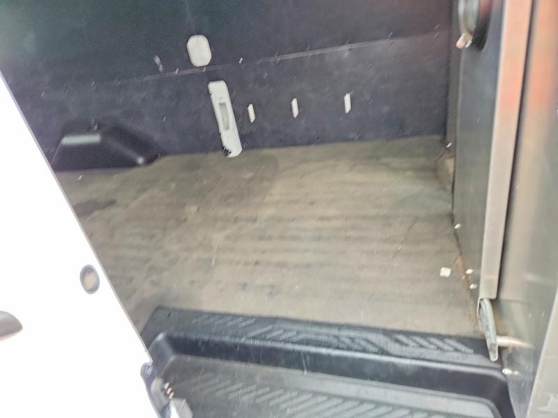 67452606 :رقم المزاد ، 1FTYR2CG4JKA32369 vin ، 2018 Ford Transit مزاد بيع