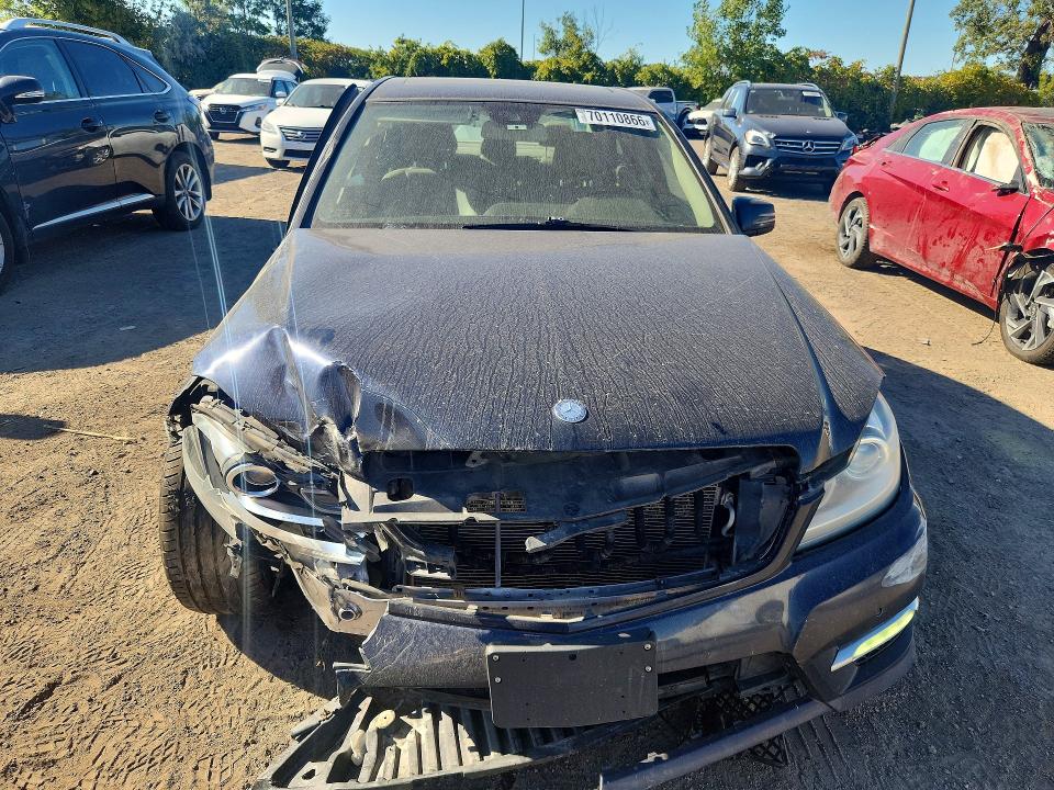 2014 Mercedes-benz C მანქანა იყიდება აუქციონზე, vin: WDDGF8AB3EA943499, აუქციონის ნომერი: 70110866