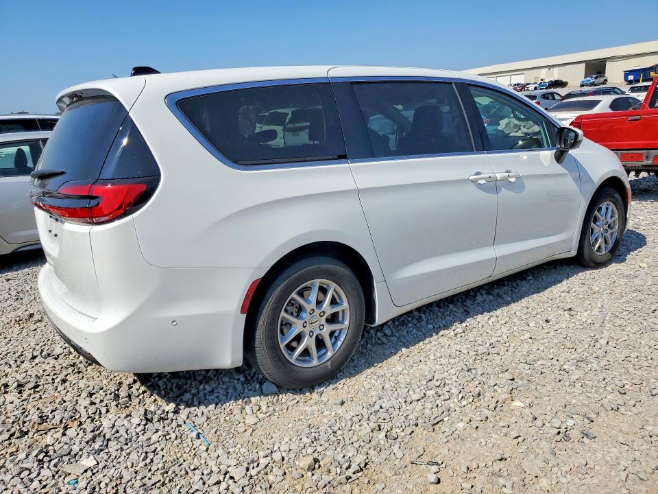 67120686 :رقم المزاد ، 2C4RC1BG4PR575183 vin ، 2023 Chrysler Pacifica مزاد بيع
