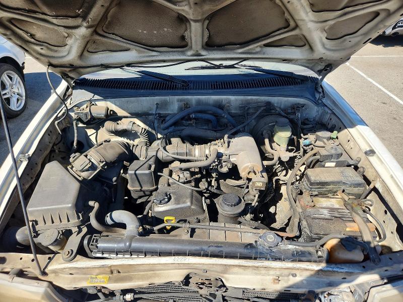 2000 Toyota Tacoma მანქანა იყიდება აუქციონზე, vin: 4TANL42N0YZ593343, აუქციონის ნომერი: 71298546