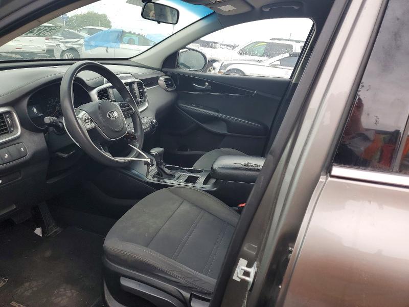 63121586 :رقم المزاد ، 5XYPG4A36KG454616 vin ، 2019 Kia Sorento مزاد بيع