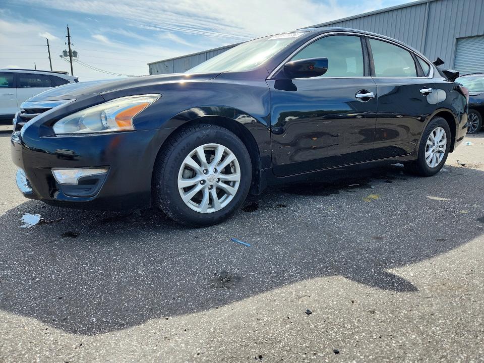 68868876 :رقم المزاد ، 1N4AL3AP9FC128971 vin ، 2015 Nissan Altima مزاد بيع