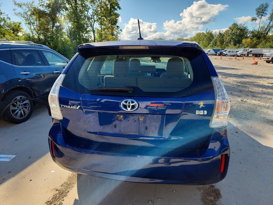 2014 Toyota Prius V მანქანა იყიდება აუქციონზე, vin: JTDZN3EU3EJ001103, აუქციონის ნომერი: 70041016