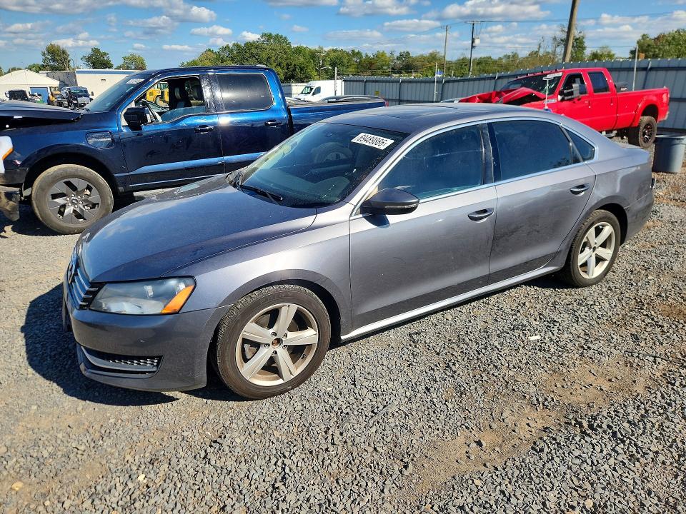 2012 Volkswagen Passat მანქანა იყიდება აუქციონზე, vin: 1VWBP7A33CC063065, აუქციონის ნომერი: 69489886