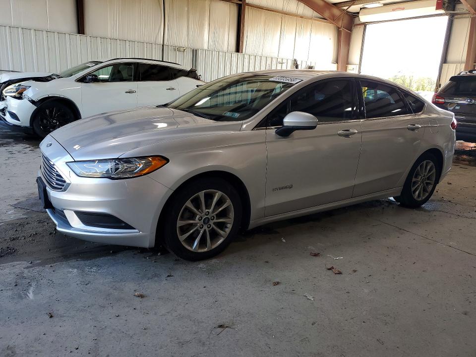 2017 Ford Fusion მანქანა იყიდება აუქციონზე, vin: 3FA6P0LU2HR181222, აუქციონის ნომერი: 69005956