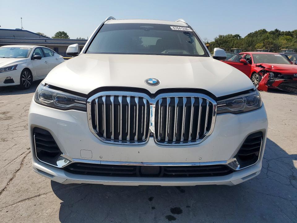 67641246 :رقم المزاد ، 5UXCX4C50KLS36901 vin ، 2019 Bmw X7 مزاد بيع