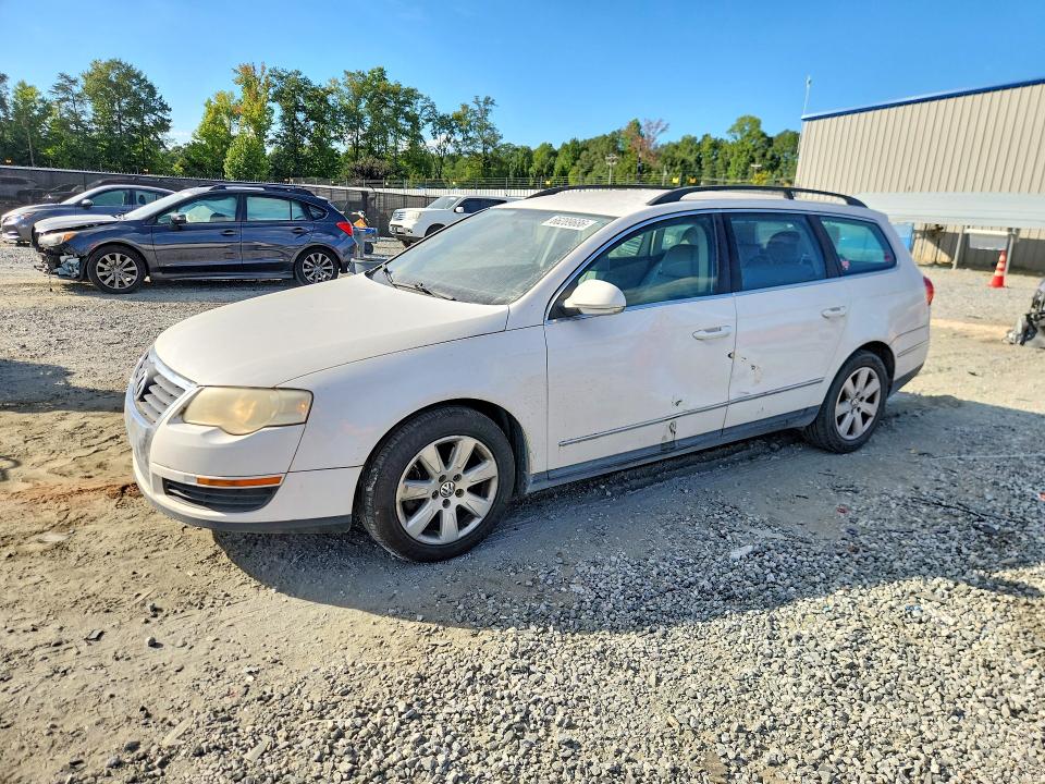 2008 Volkswagen Passat მანქანა იყიდება აუქციონზე, vin: WVWXK73C58E076870, აუქციონის ნომერი: 66289686