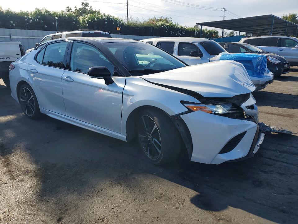 Продажа на аукционе авто 2020 Toyota Camry, vin: 4T1KZ1AK6LU034294, номер лота: 65961886