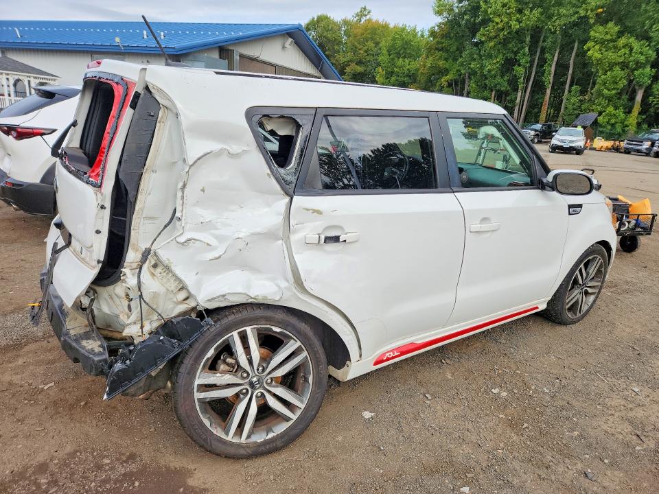2014 Kia Soul მანქანა იყიდება აუქციონზე, vin: KNDJP3A57E7023916, აუქციონის ნომერი: 69503376