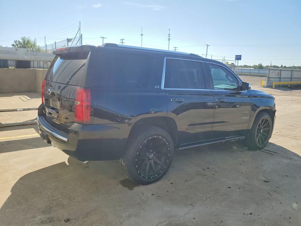 68278116 :رقم المزاد ، 1GNSKCKC0FR106391 vin ، 2015 Chevrolet Tahoe مزاد بيع