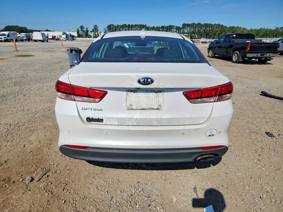 Продаж на аукціоні авто 2018 Kia Optima, vin: 5XXGT4L36JG253276, номер лоту: 70976736