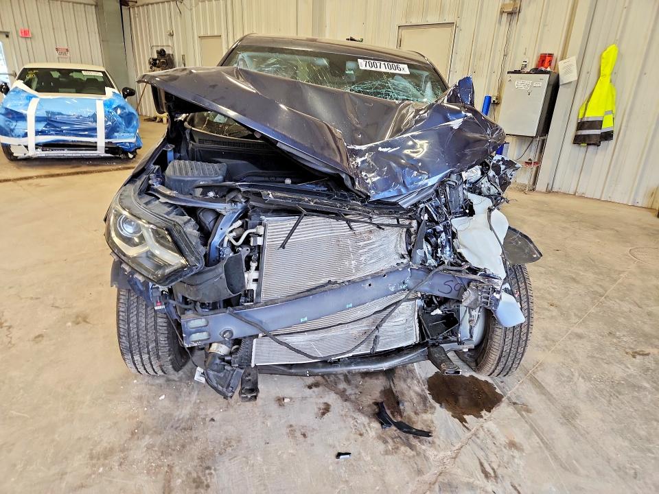 70071006 :رقم المزاد ، 3GNAXSEV8JL395380 vin ، 2018 Chevrolet Equinox مزاد بيع