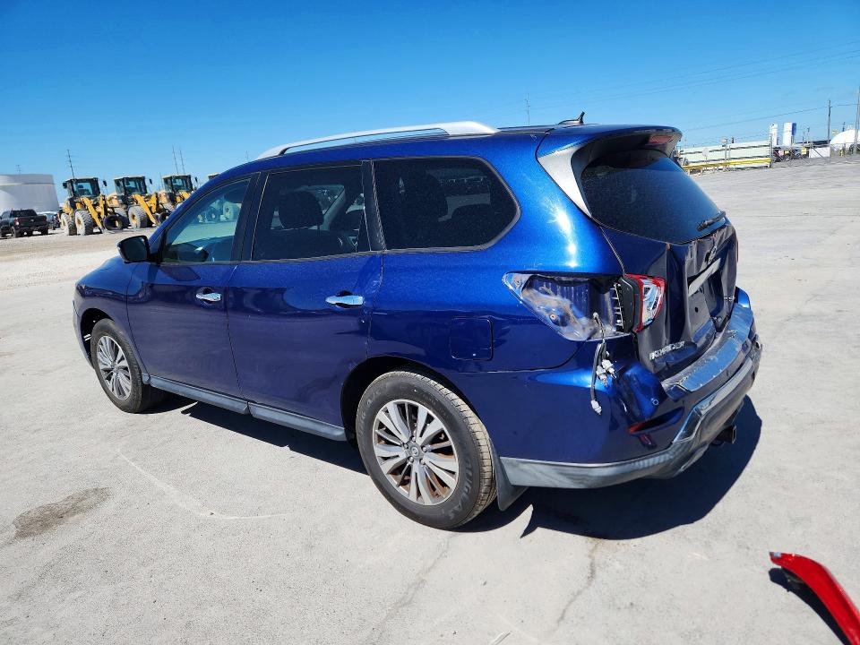 70078466 :رقم المزاد ، 5N1DR2MNXHC626590 vin ، 2017 Nissan Pathfinder مزاد بيع