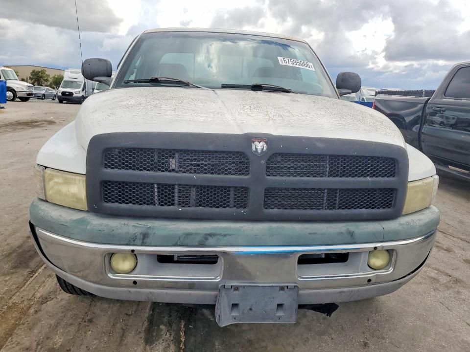 67595066 :رقم المزاد ، 3B7KC23Z4XG146669 vin ، 1999 Dodge Ram 2500 مزاد بيع
