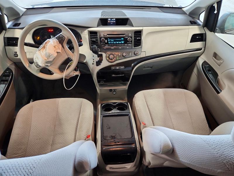 Продажа на аукционе авто 2011 Toyota Sienna, vin: 5TDKK3DC7BS023333, номер лота: 69880896