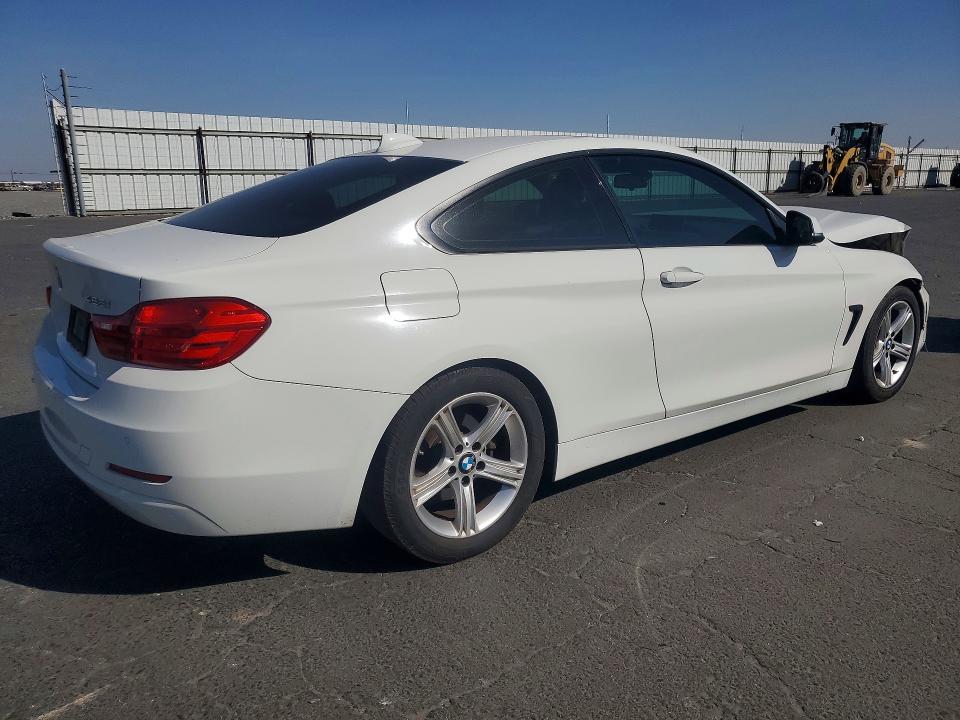 67214306 :رقم المزاد ، WBA3N7C54EF719977 vin ، 2014 Bmw 428 مزاد بيع