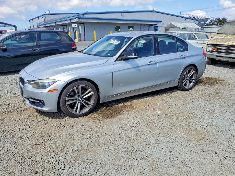 69816166 :رقم المزاد ، WBA3A5C55CF259354 vin ، 2012 Bmw 328 مزاد بيع