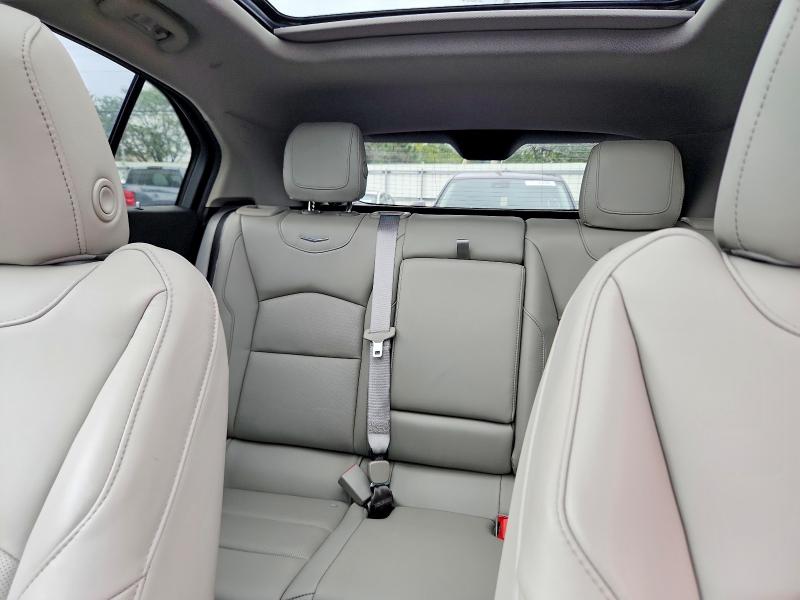 69286386 :رقم المزاد ، 1GYFZCR45NF138574 vin ، 2022 Cadillac Xt4 مزاد بيع