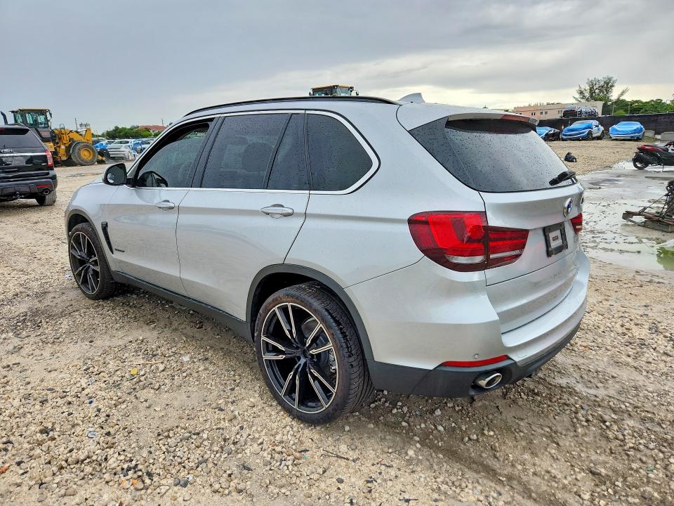 68937156 :رقم المزاد ، 5UXKS4C53F0N10173 vin ، 2015 Bmw X5 مزاد بيع