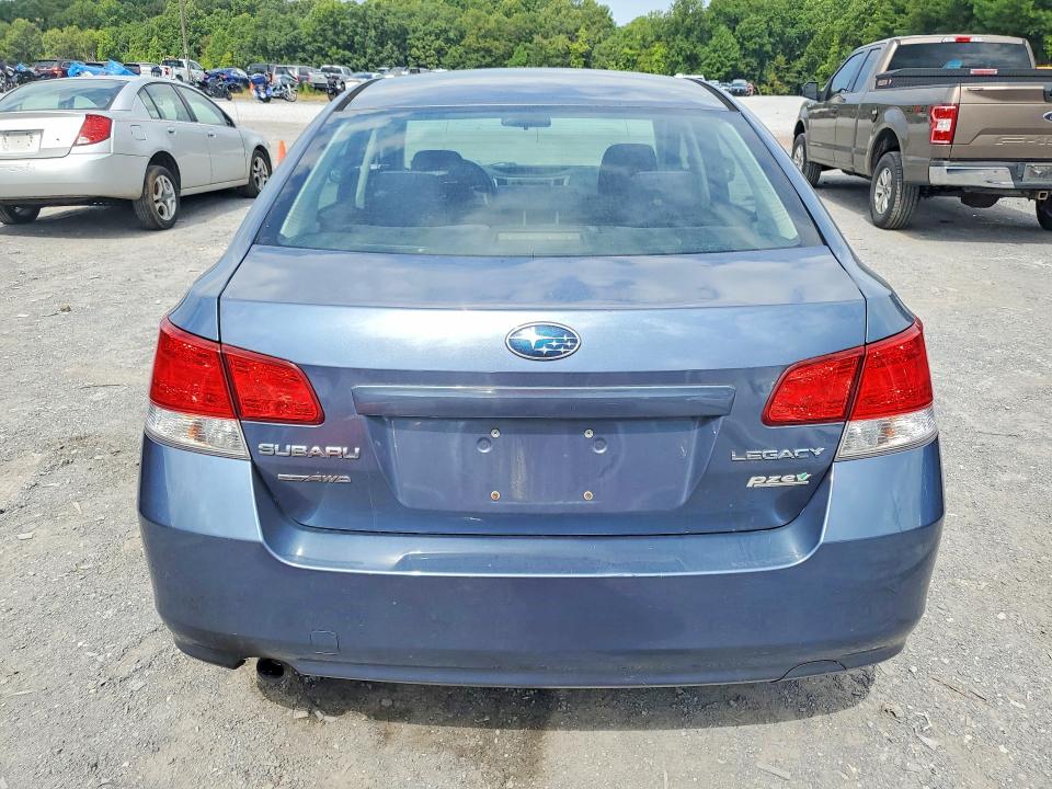 68010726 :رقم المزاد ، 4S3BMBA62D3045702 vin ، 2013 Subaru Legacy مزاد بيع