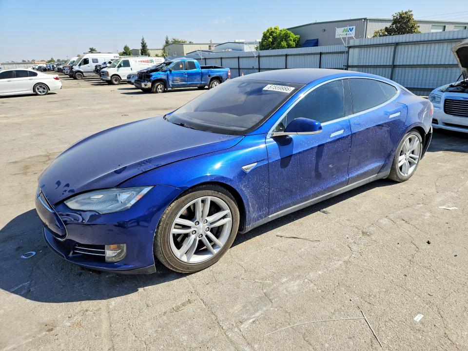 Продажа на аукционе авто 2015 Tesla Model S, vin: 5YJSA1H22FF092577, номер лота: 67559986