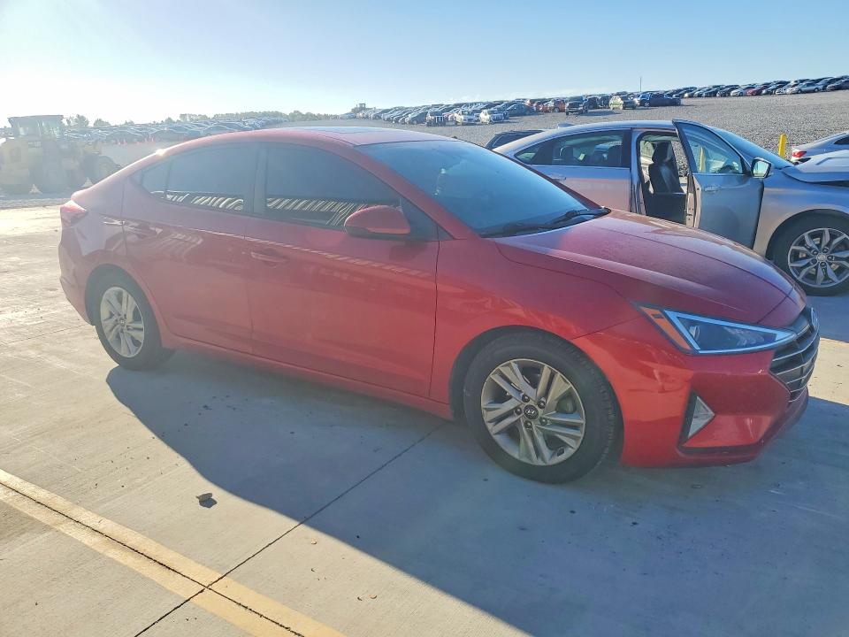 Продаж на аукціоні авто 2020 Hyundai Elantra, vin: 5NPD84LF9LH556185, номер лоту: 70734356